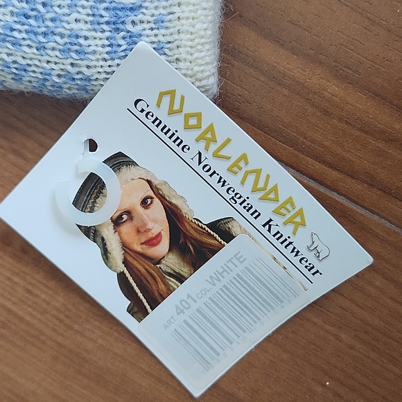 Norlender Genuine NORWEGIAN Knitwear Hat 100% Wool - Picture 2 of 5